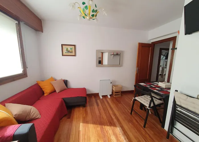 Erkiaga Etxea Apartment